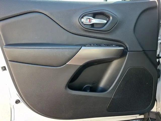 2019 Jeep Cherokee Latitude Plus 4x4