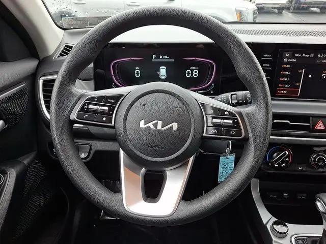 2024 Kia Seltos LX