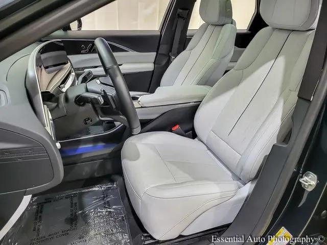 2024 Cadillac iQ Luxury w/1SC
