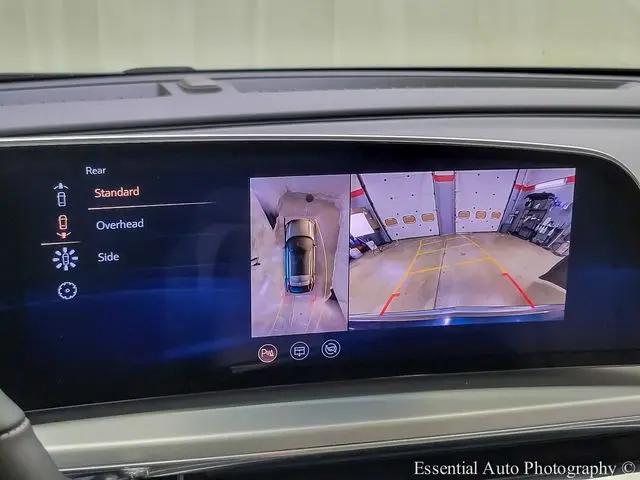 2024 Cadillac iQ Luxury w/1SC