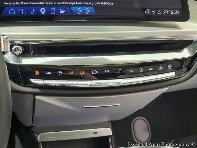 2024 Cadillac iQ Luxury w/1SC