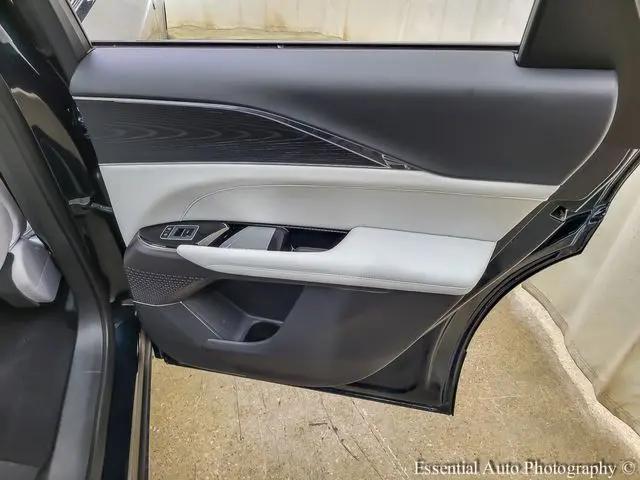 2024 Cadillac iQ Luxury w/1SC