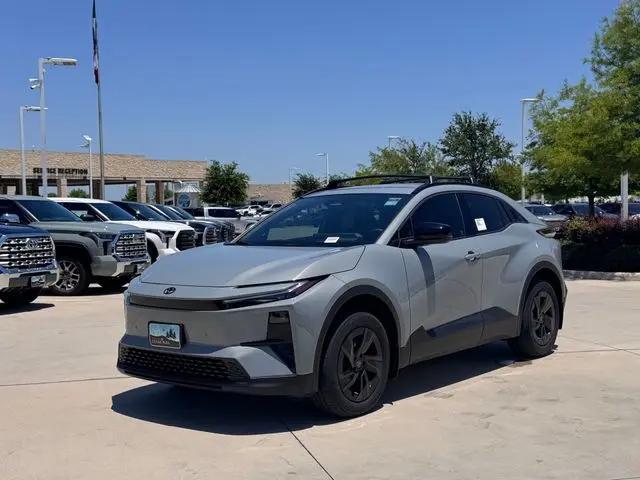 2026 Toyota C-HR SE