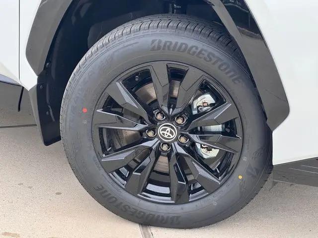 2026 Toyota RAV4 Plug-In Hybrid SE