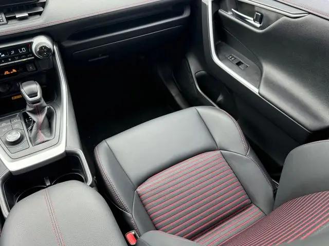 2025 Toyota RAV4 Plug-In Hybrid XSE