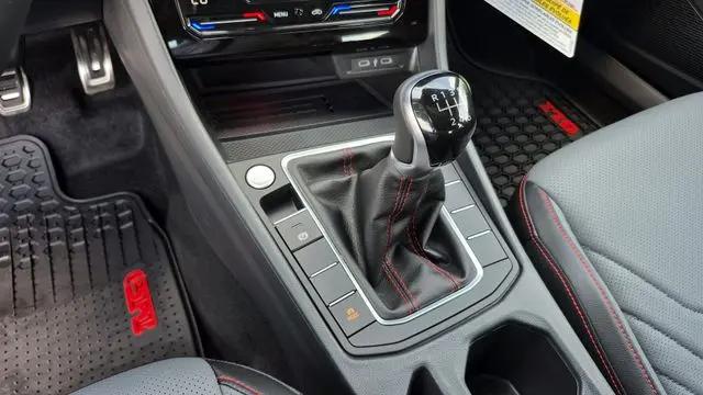 2026 Volkswagen Jetta GLI Autobahn