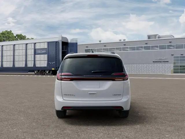 2027 Chrysler Pacifica Limited