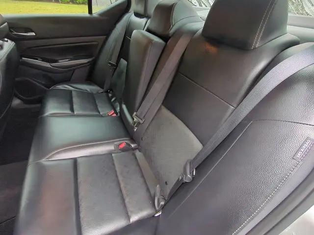 2023 Nissan Altima SL FWD