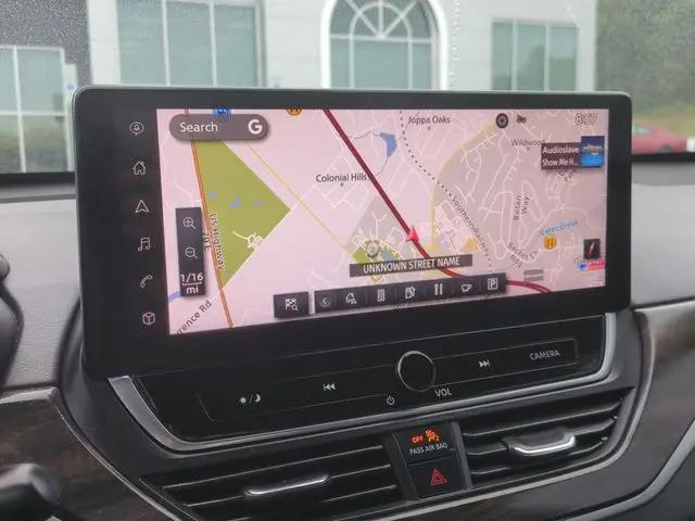 2023 Nissan Altima SL FWD