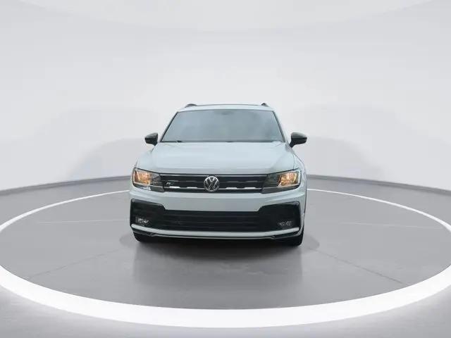 2021 Volkswagen Tiguan 2.0T SE R-Line Black