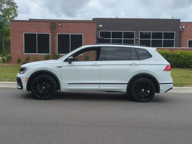 2021 Volkswagen Tiguan 2.0T SE R-Line Black