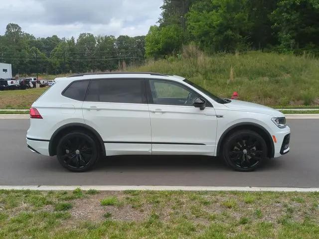 2021 Volkswagen Tiguan 2.0T SE R-Line Black