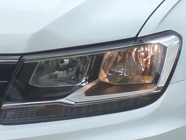 2021 Volkswagen Tiguan 2.0T SE R-Line Black
