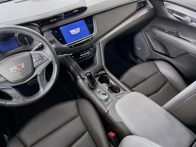 2022 Cadillac XT5 AWD Luxury