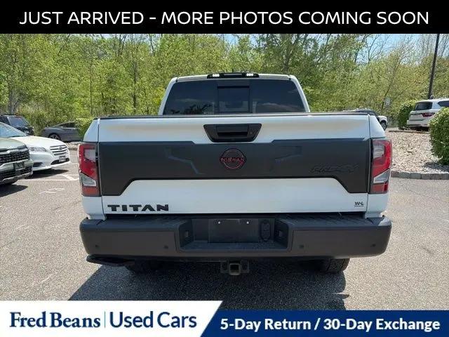 2024 Nissan Titan Crew Cab PRO-4X 4x4
