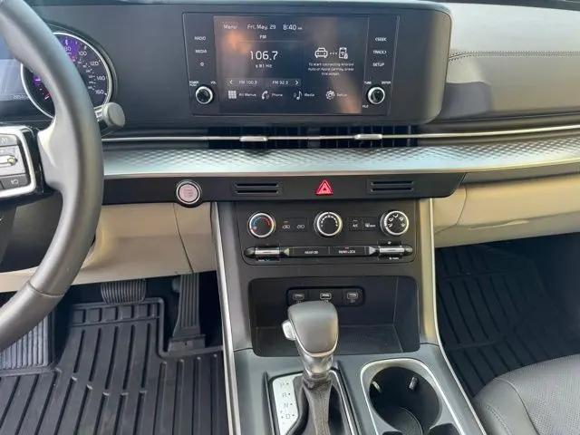 2024 Kia Carnival MPV LX Seat Package