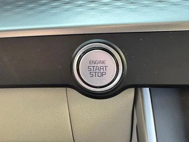 2024 Kia Carnival MPV LX Seat Package