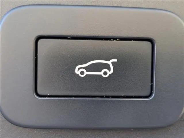 2024 Land Rover Range Rover Velar P250 Dynamic SE