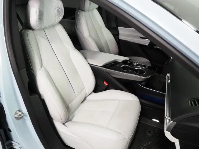 2024 Cadillac iQ Sport w/1SJ