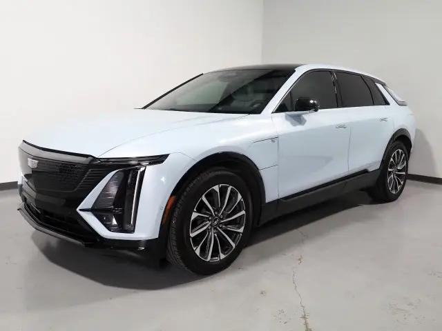 2024 Cadillac iQ Sport w/1SJ