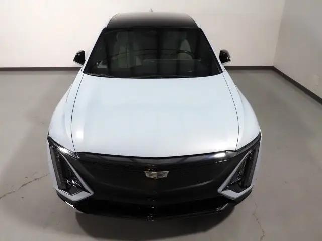 2024 Cadillac iQ Sport w/1SJ