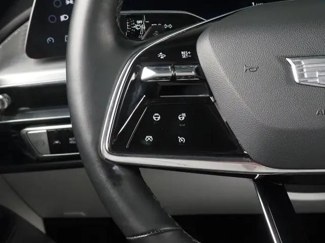 2024 Cadillac iQ Sport w/1SJ