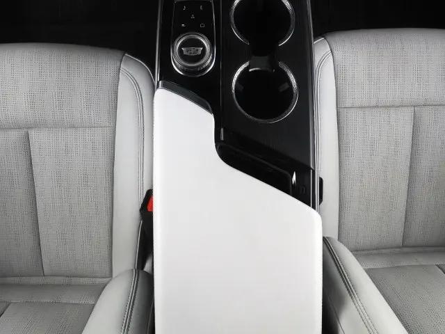 2024 Cadillac iQ Sport w/1SJ