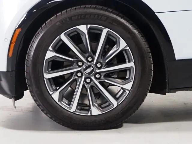 2024 Cadillac iQ Sport w/1SJ