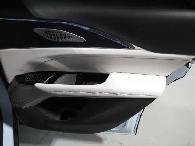 2024 Cadillac iQ Sport w/1SJ