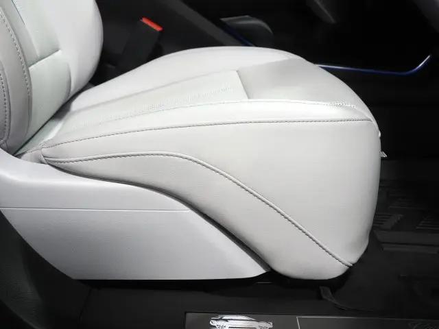 2024 Cadillac iQ Sport w/1SJ