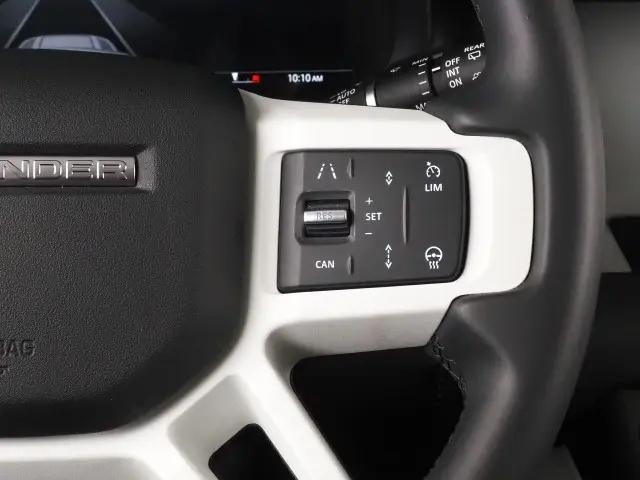 2024 Land Rover Defender 110 P300