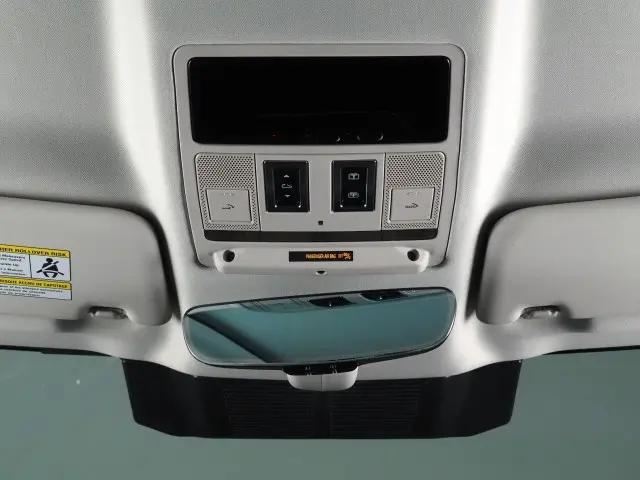 2024 Land Rover Defender 110 P300
