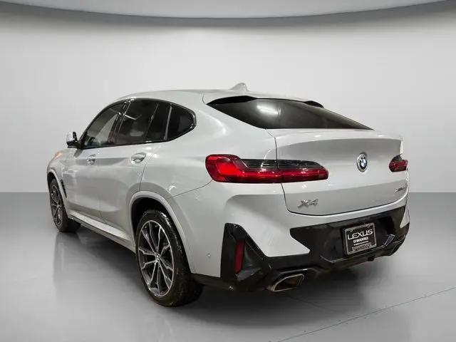 2023 BMW X4 xDrive30i