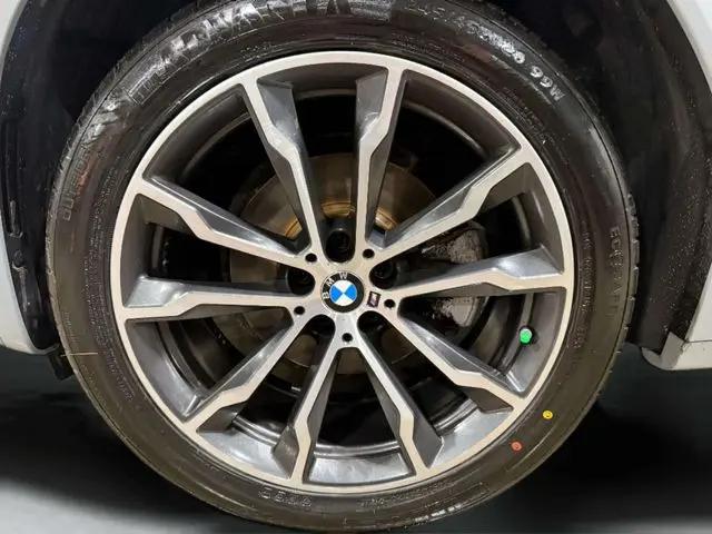 2023 BMW X4 xDrive30i