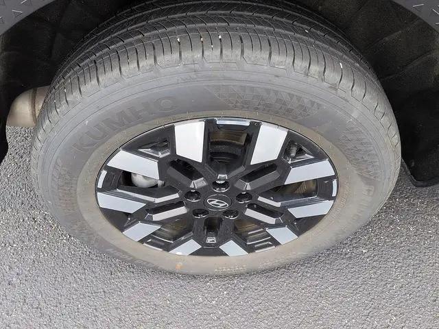 2025 Hyundai Santa Cruz SEL Activity