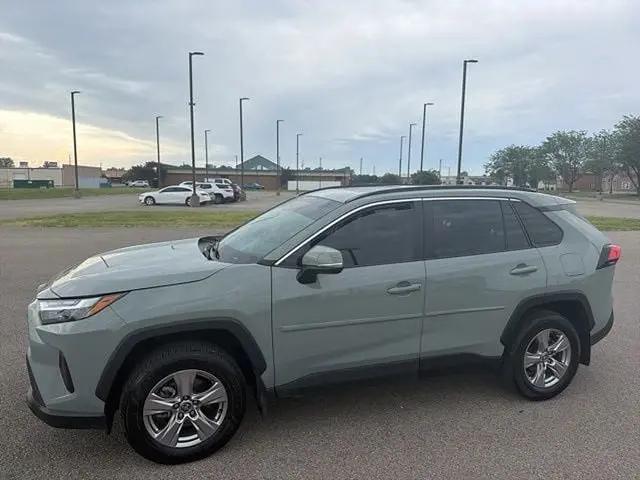 2023 Toyota RAV4 XLE