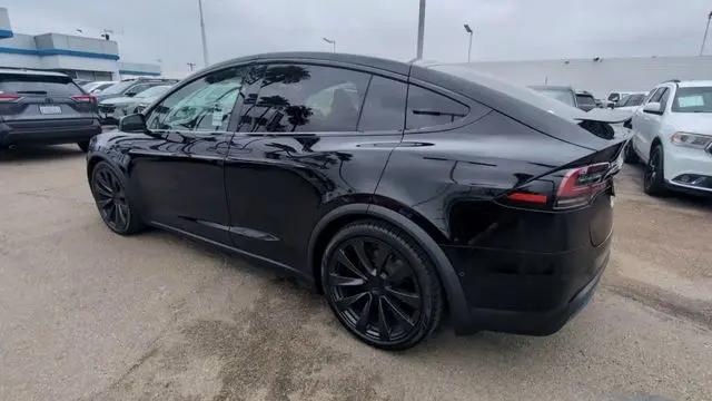 2022 Tesla Model X Plaid Tri Motor All-Wheel Drive