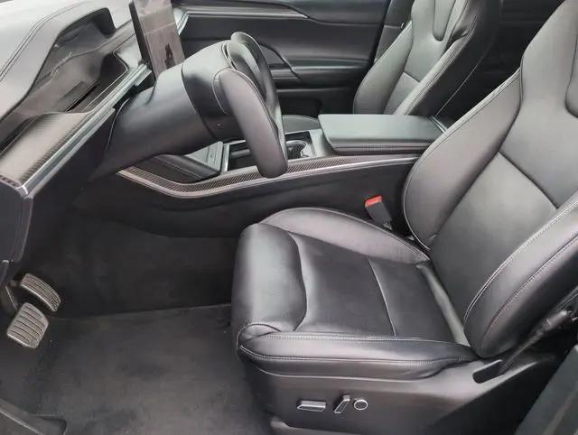 2022 Tesla Model X Plaid Tri Motor All-Wheel Drive