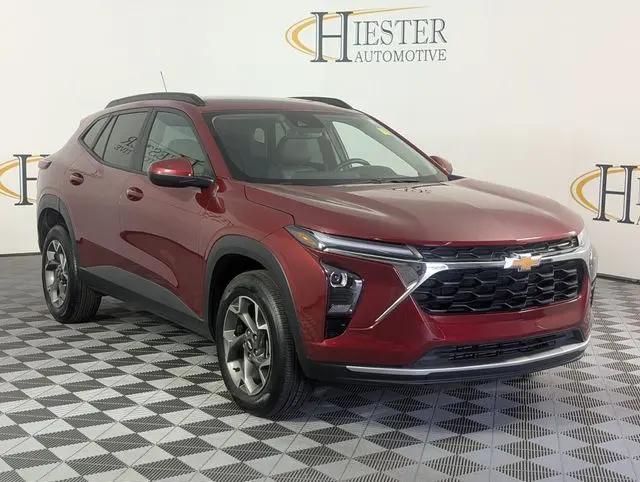 2025 Chevrolet Trax FWD LT