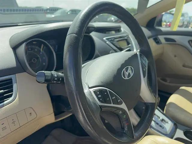 2012 Hyundai Elantra Limited (Ulsan Plant)