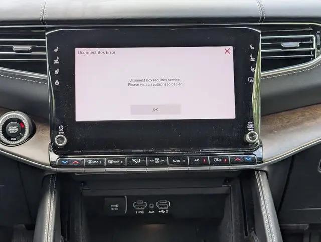 2023 Jeep Grand Wagoneer Obsidian 4x4