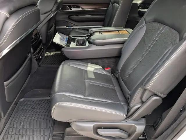 2023 Jeep Grand Wagoneer Obsidian 4x4