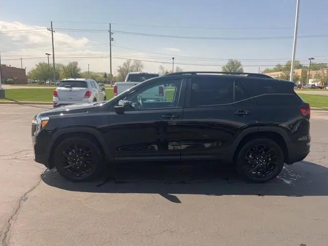 2023 GMC Terrain FWD SLE for sale in Fort Gratiot, MI
