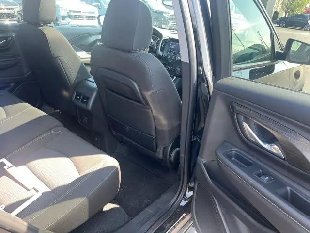 2023 GMC Terrain FWD SLE