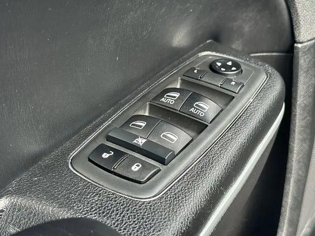2021 Chrysler 300 300S