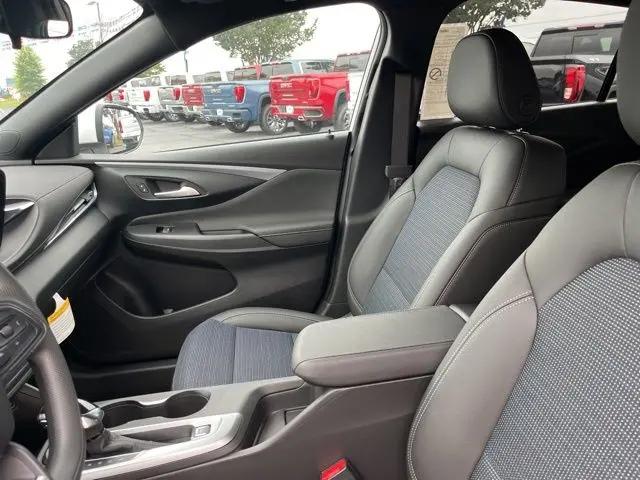 2026 Buick NV Preferred FWD