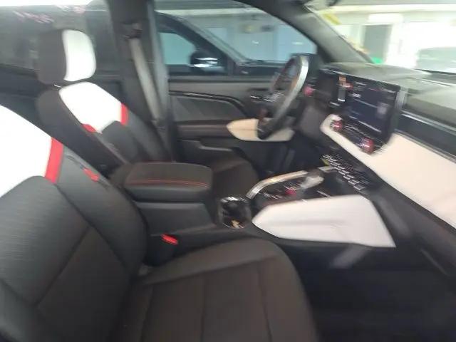 2024 GMC Canyon AT4X