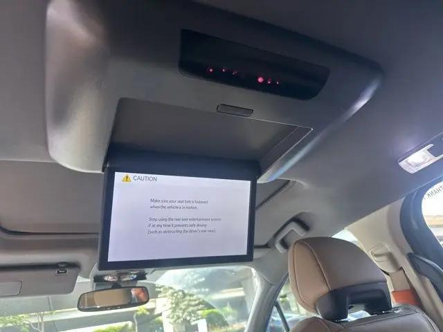 2023 Toyota Sienna Limited