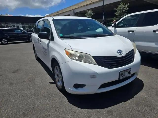 2015 Toyota Sienna L 7 Passenger