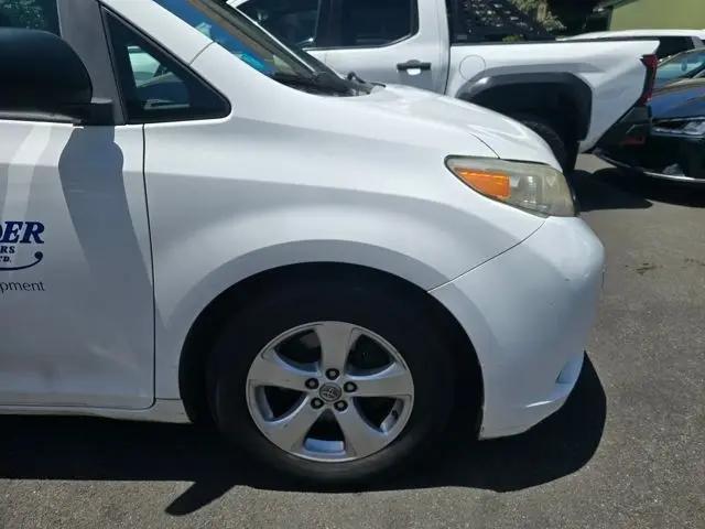 2015 Toyota Sienna L 7 Passenger